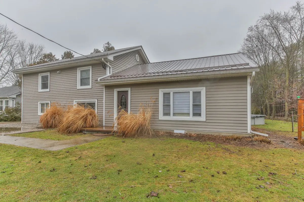 9114 Rogers RD, Malahide, ON N5H 2R4