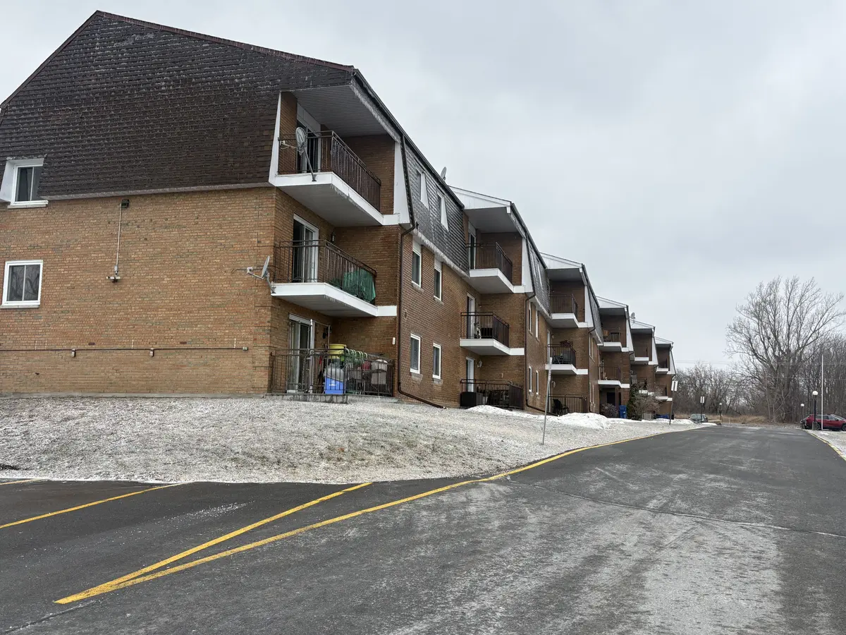 220 Kenyon ST, North Glengarry, ON K0C 1A0