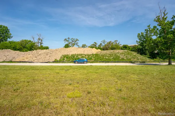 769 S Liddesdale ST, Detroit, MI 48217