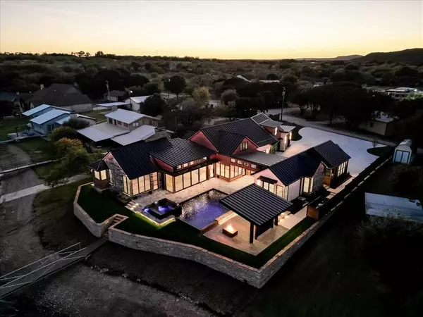 1014 Chaparrel Lane, Possum Kingdom Lake, TX 76449