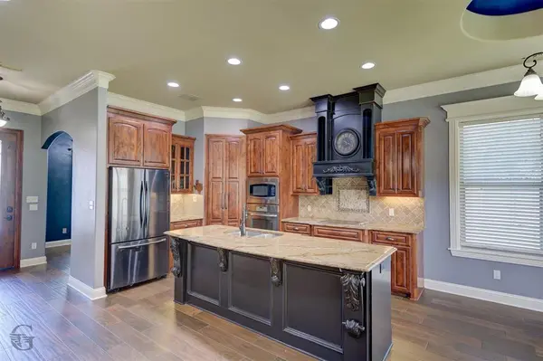 537 Dogwood South Lane, Haughton, LA 71037