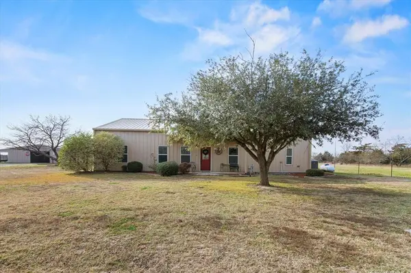 2635 County Road 2168, Caddo Mills, TX 75135