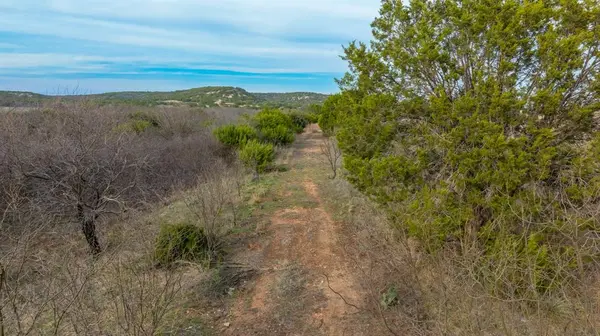 6510 US HWY-83, Ovalo, TX 79541