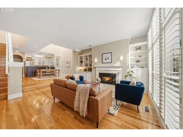 344 4TH ST, Lake Oswego, OR 97034