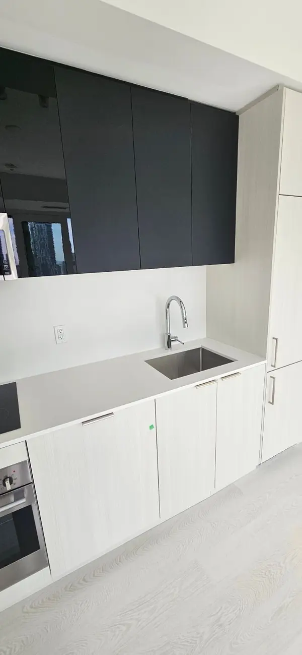 308 Jarvis ST #2713, Toronto C08, ON M5B 0E3