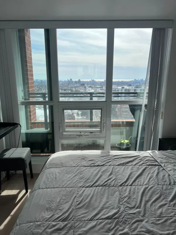 830 Lawrence AVE W #2310, Toronto W04, ON M5V 4A9