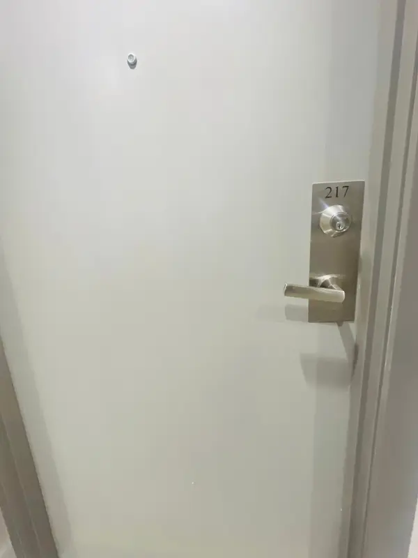 51 Clarington Blvd BLVD NE #217, Clarington, ON L1C 7J8