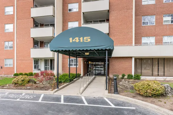 1415 Ghent AVE #506, Burlington, ON L7S 1X4