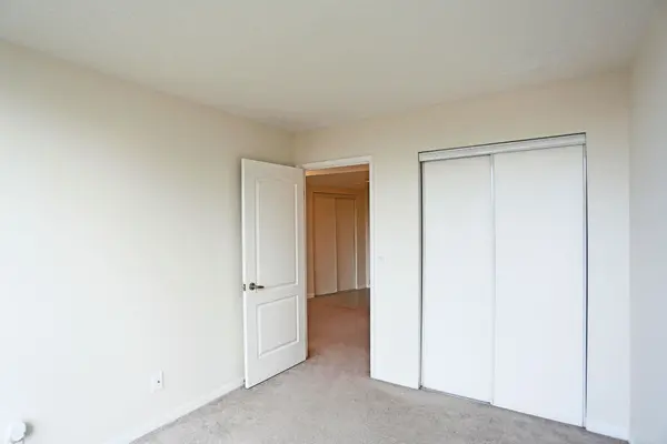 107 Bagot ST #411, Guelph, ON N1H 8H5