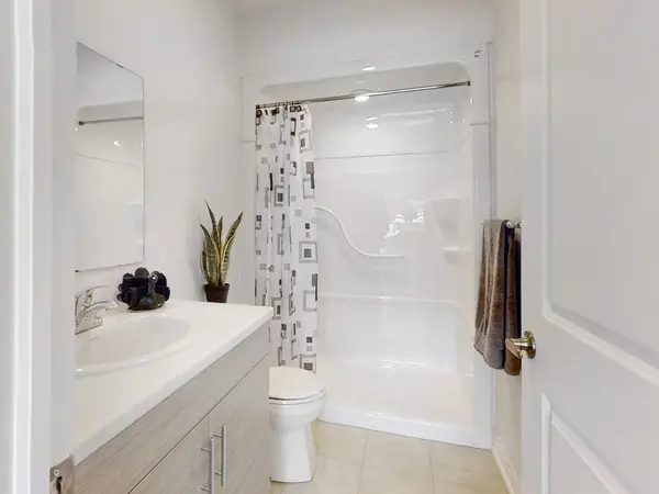 77 William ST N #208, Kawartha Lakes, ON K9V 4A2