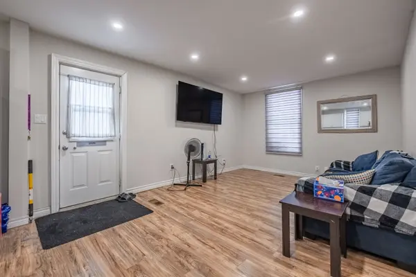 695 Victoria ST, Kingston, ON K7K 4S6