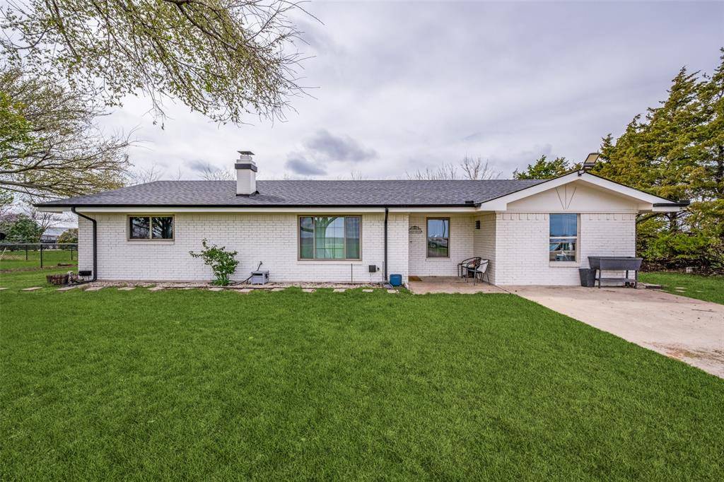 6482 County Road 321, Valley View, TX 76272