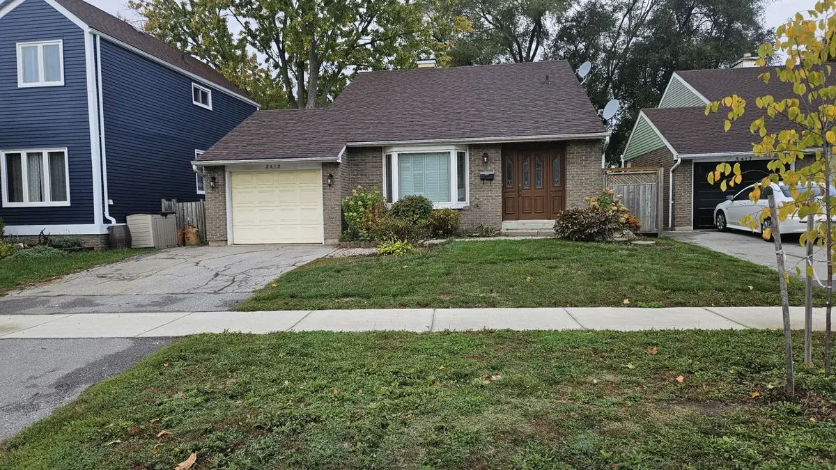 3413 Rockwood DR, Burlington, ON L7N 3H6