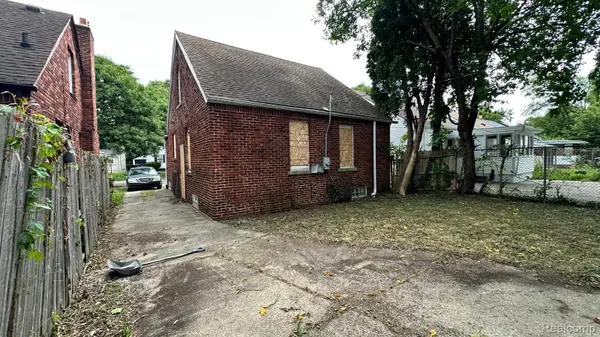 19339 Mansfield ST, Detroit, MI 48235