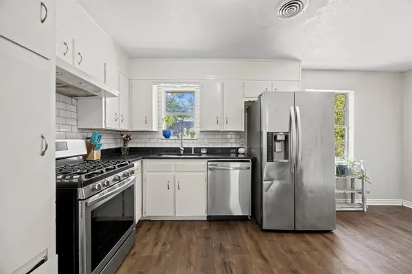 4812 Marshall Street, Forest Hill, TX 76119