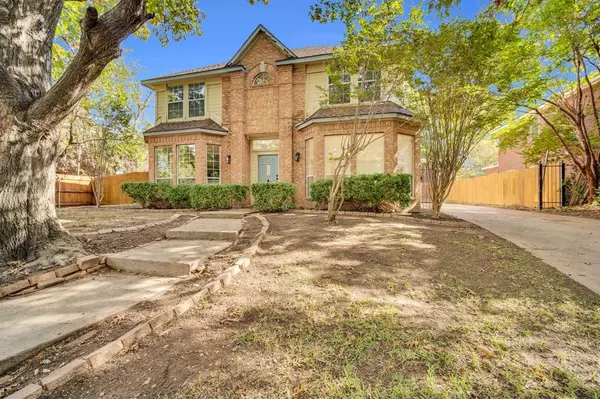 7609 Grassland Drive, Fort Worth, TX 76133