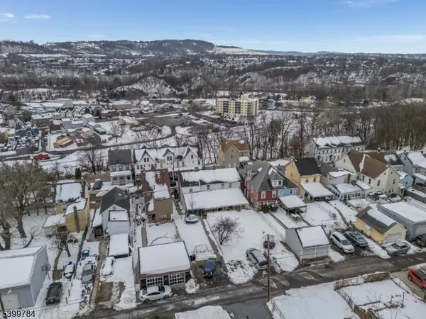 253 Washington St, Phillipsburg Town, NJ 08865