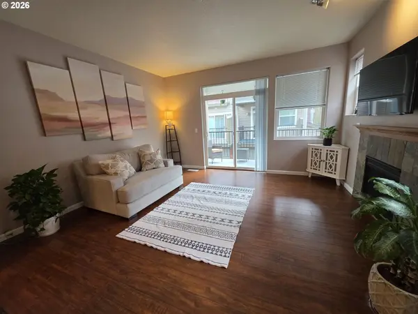 Hillsboro, OR 97006,10532 NE CEDAR FALLS LOOP