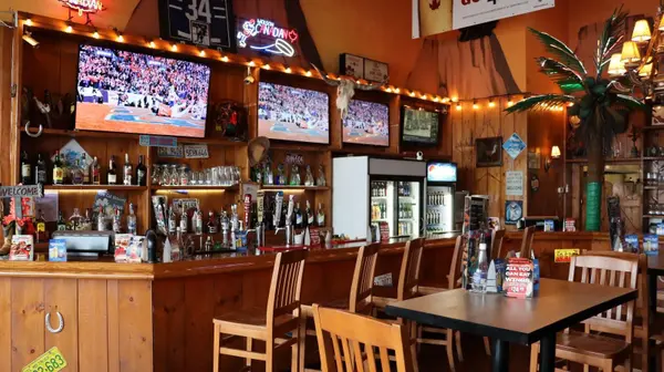 570 Kingston RD #4, Pickering, ON L1V 1A6