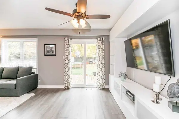 31 Natanya BLVD, Georgina, ON L4P 3R4