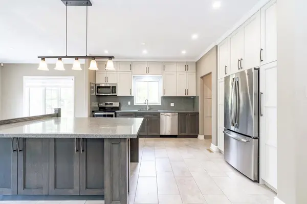 46 Kell PL, Barrie, ON L4N 9K5