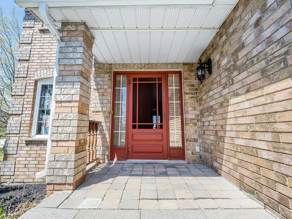 45 Grasett CRES, Barrie, ON L4N 6Z6