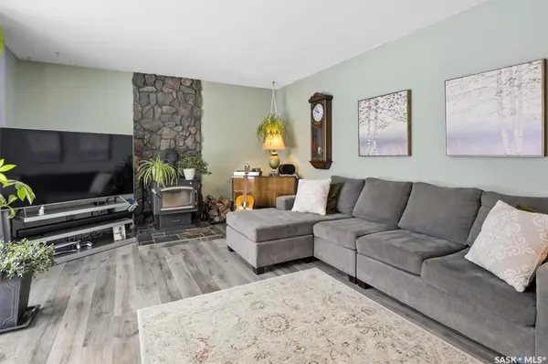 302 3rd STREET W, Delisle, SK S0L 0P0