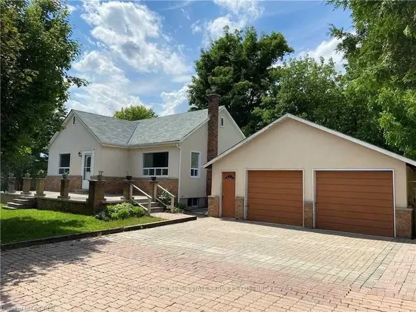 235 Lakeshore RD W, Oakville, ON L6K 1E9