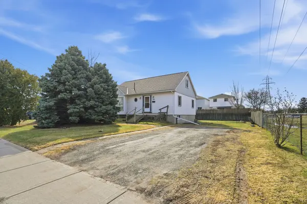 560 STONE CHURCH RD E, Hamilton, ON L8W 1A6