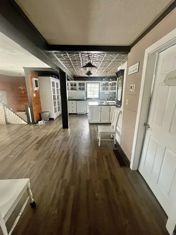 461 Lower Faraday RD, Faraday, ON K0L 1C0