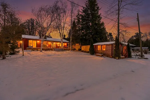 111 Wilson DR, Georgian Bluffs, ON N0H 2T0