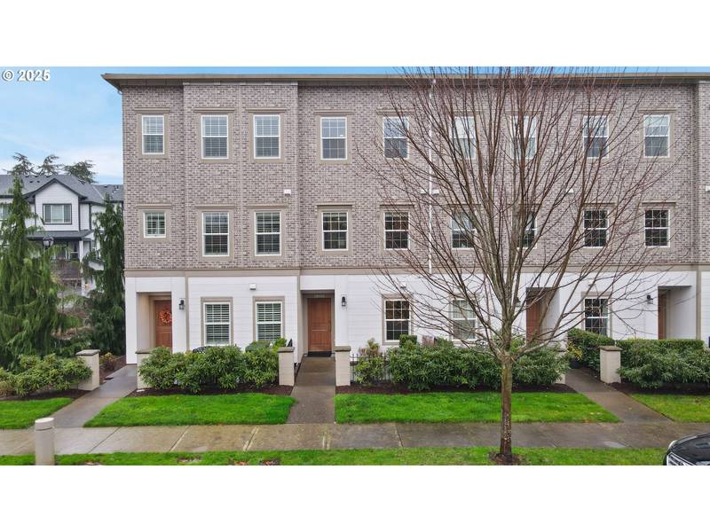 28668 SW PARIS AVE, Wilsonville, OR 97070