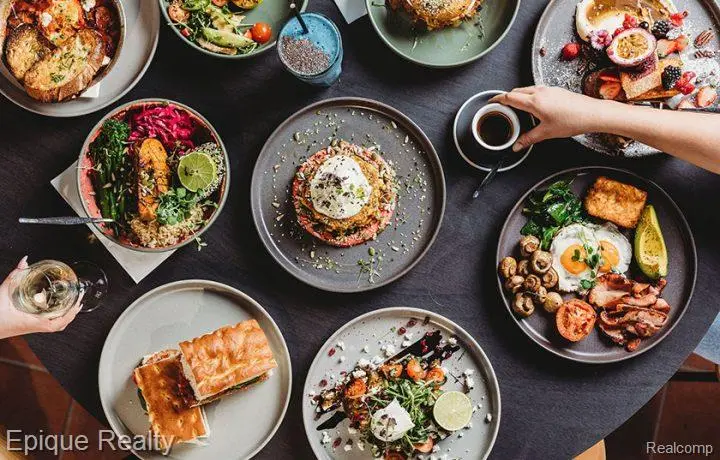 228 N Jefferson ST, Hastings, MI 49058