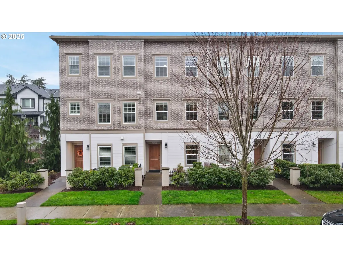 28668 SW PARIS AVE, Wilsonville, OR 97070