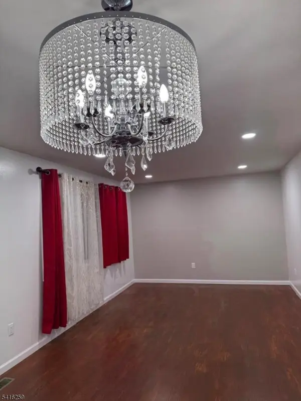 217 S 20Th Ave, Manville Boro, NJ 08835