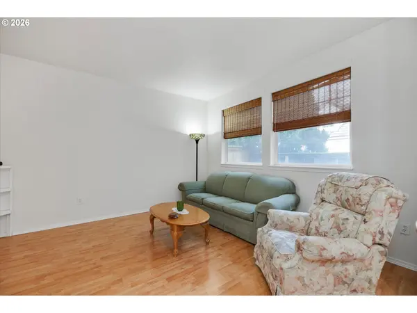 147 SE 9TH AVE, Hillsboro, OR 97123