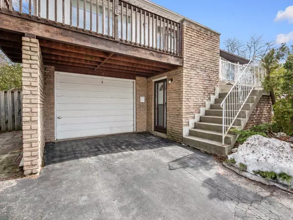 Toronto E07, ON M1V 1L8,3 Cleadon RD