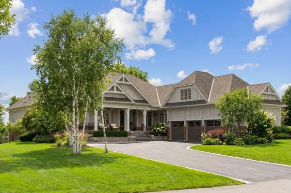 15 Forestgreen DR, Uxbridge, ON L9P 0B8