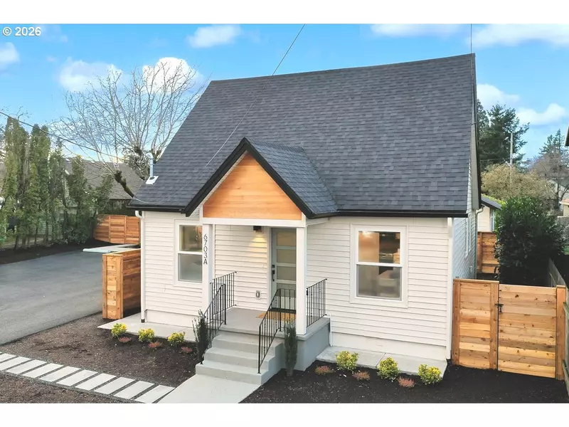 6703 SE 69th AVE #A, Portland, OR 97206