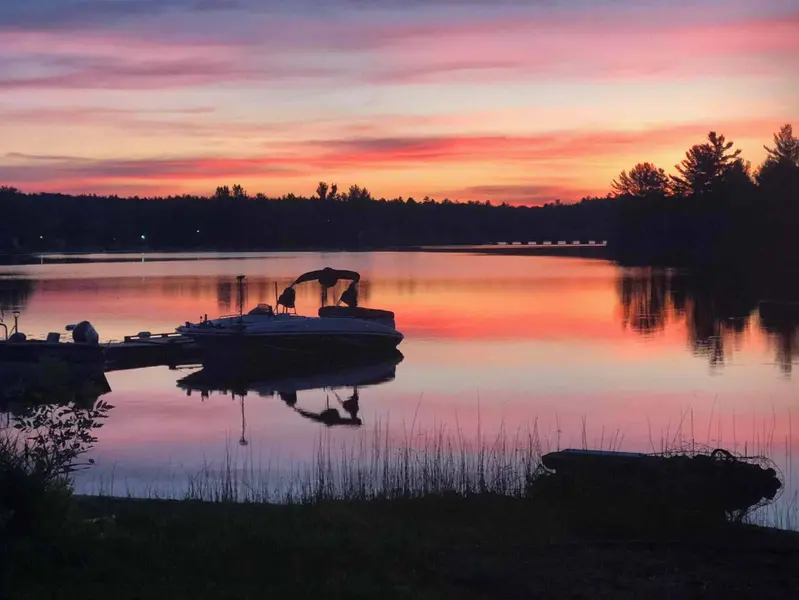 61 Gilbert RD, French River, ON P0M 1A0