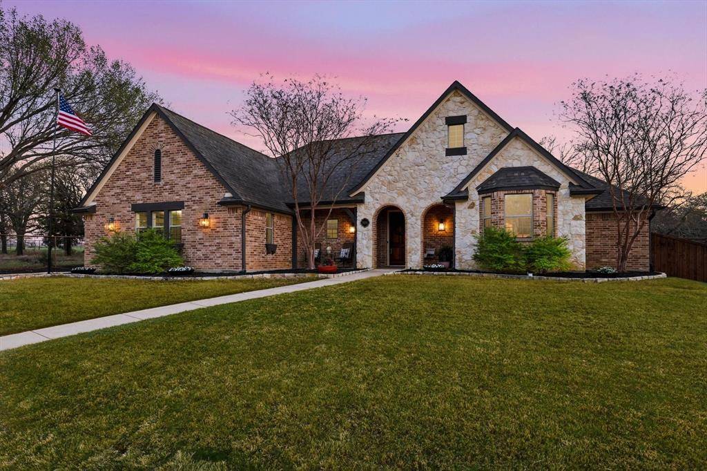 320 Oregon Trail, Argyle, TX 76226