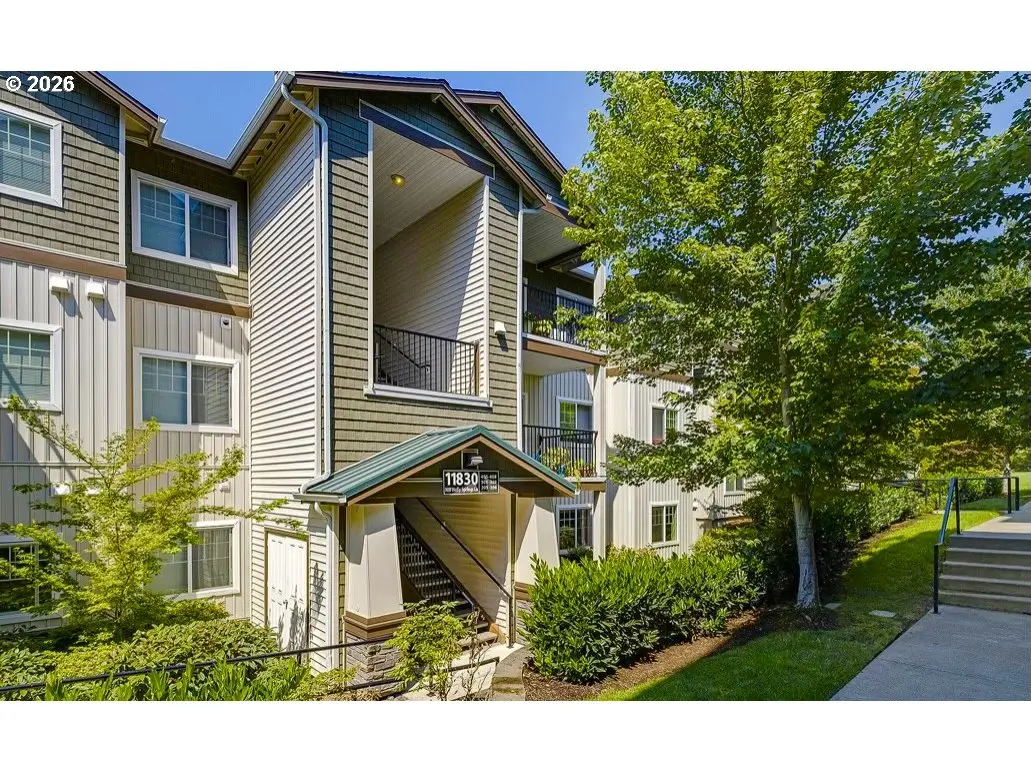 11830 NW HOLLY SPRINGS LN #206, Portland, OR 97229