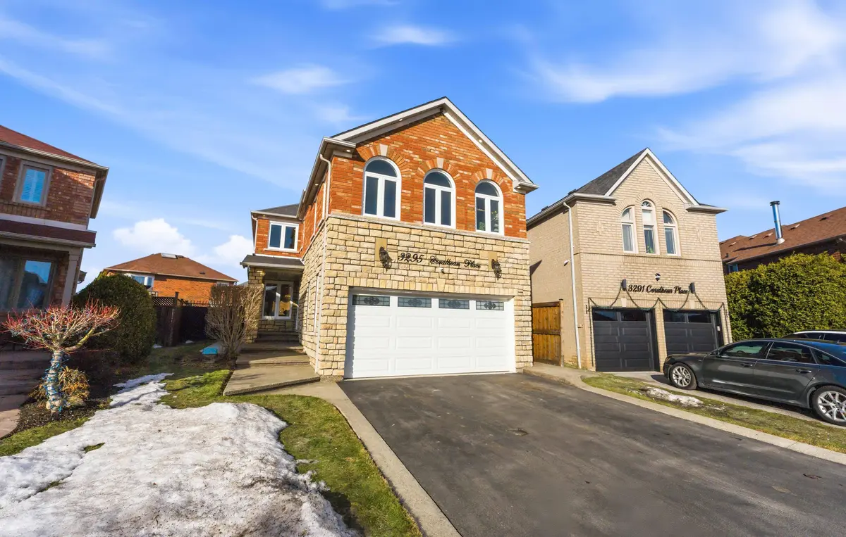 3295 CoralBean PL, Mississauga, ON L5N 6X8