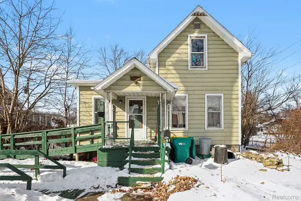 402 S 5th ST,  St. Clair,  MI 48079