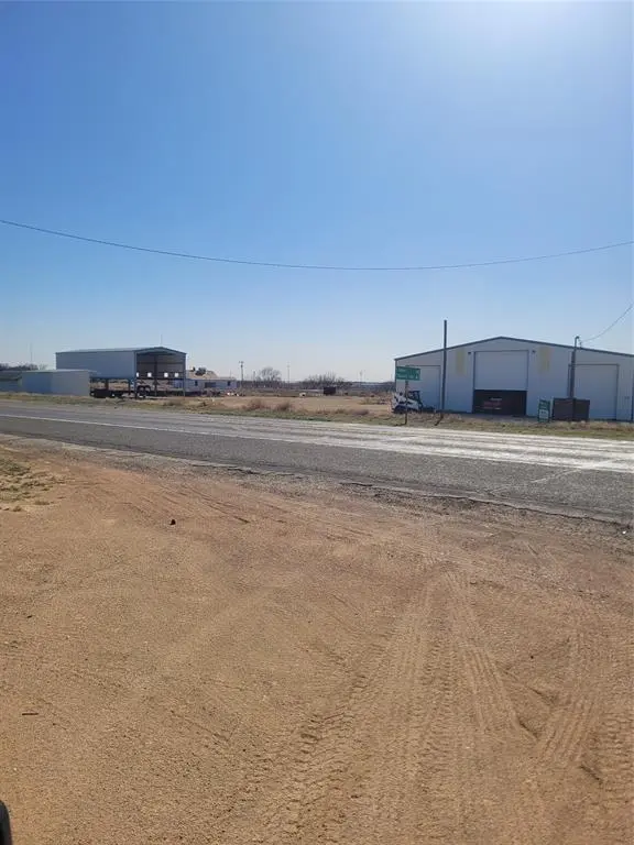 2182 S State Highway 208, Colorado City, TX 79512