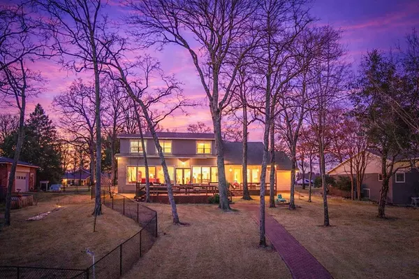 Trinidad, TX 75163,316 Bluebonnet Street