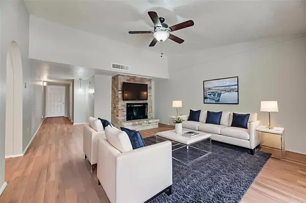 2002 Rose Hill Road, Carrollton, TX 75007