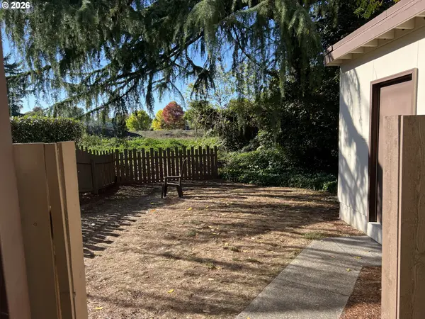 804 NE 2ND ST, Corvallis, OR 97330