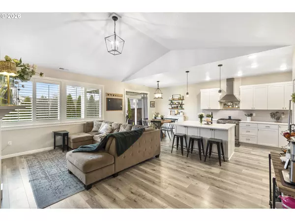 Mc Minnville, OR 97128,2049 NW MCGAREY DR