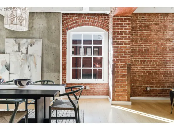 416 NW 13TH AVE #208, Portland, OR 97209